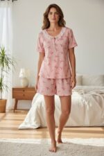 ⁦Women’s 3-Piece Floral Pajama Set – Soft Cotton Lounge & Sleepwear Collection⁩ - الصورة ⁦3⁩
