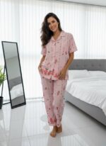 طقم بيجاما نسائي بأكمام قصيرة بطبعة فراولة - ملابس نوم بأزرار من قطعتين